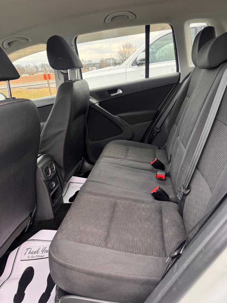 2014 Volkswagen Tiguan S - Photo 14
