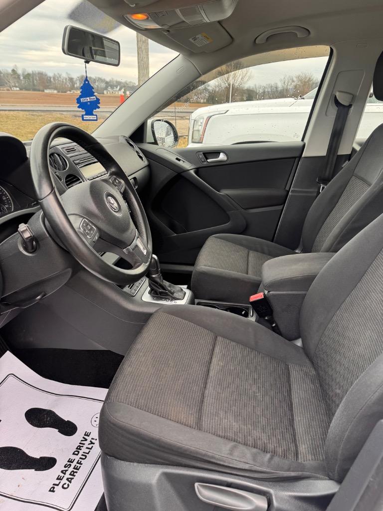 2014 Volkswagen Tiguan S - Photo 10