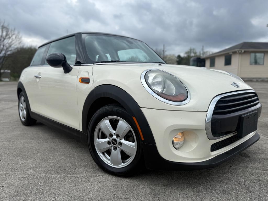 2016 MINI Cooper Base